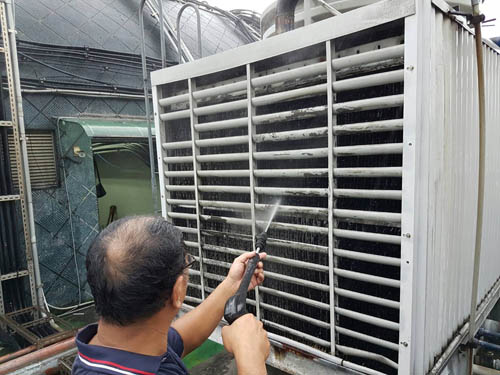水塔清洗環保清潔除蟲除霉 水塔清洗環保清潔除蟲除霉
